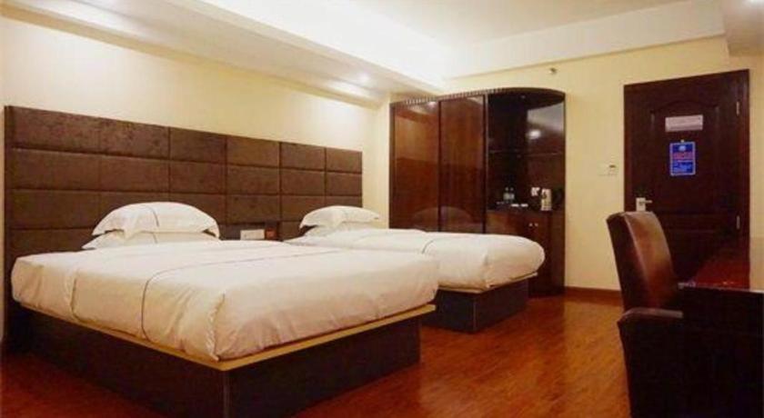 Jingtu Hotel Zhanjiang Dingsheng Plaza Store Exteriör bild