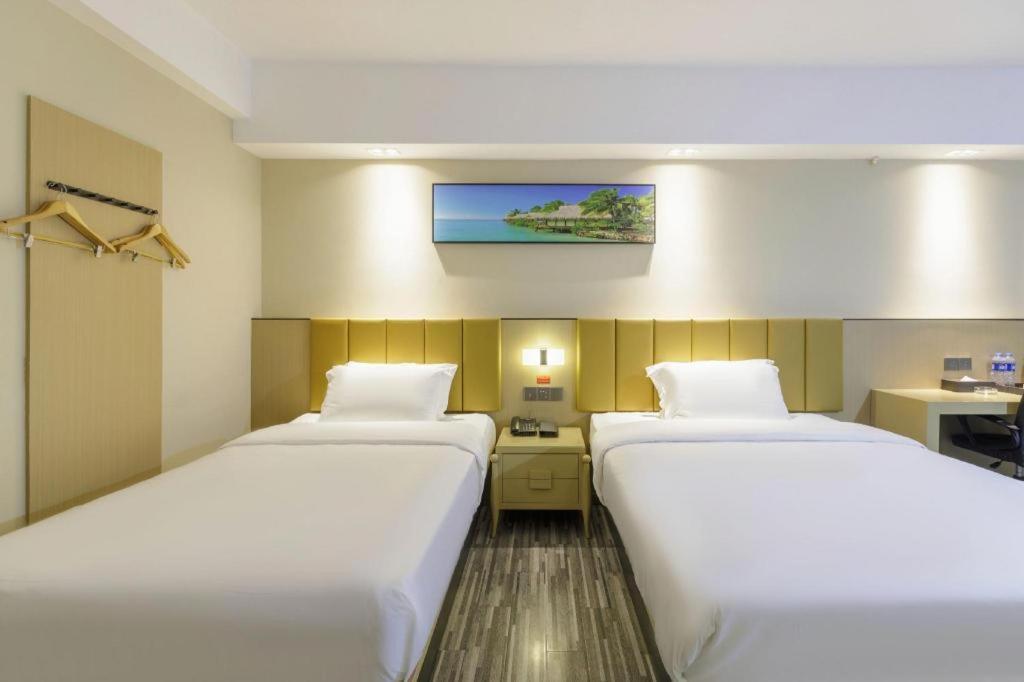 Jingtu Hotel Zhanjiang Dingsheng Plaza Store Exteriör bild