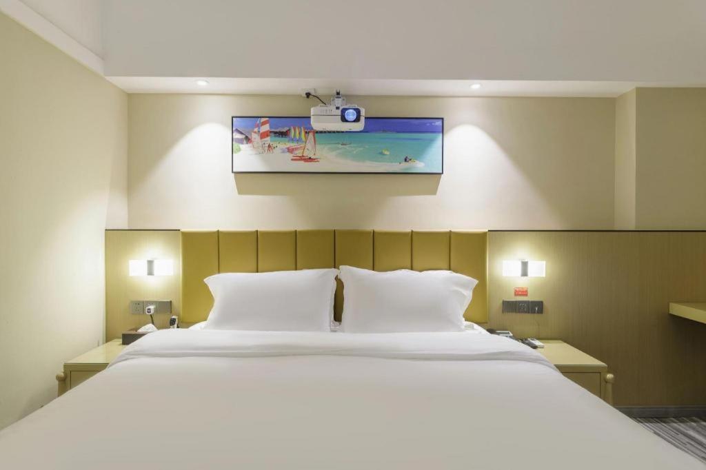 Jingtu Hotel Zhanjiang Dingsheng Plaza Store Exteriör bild