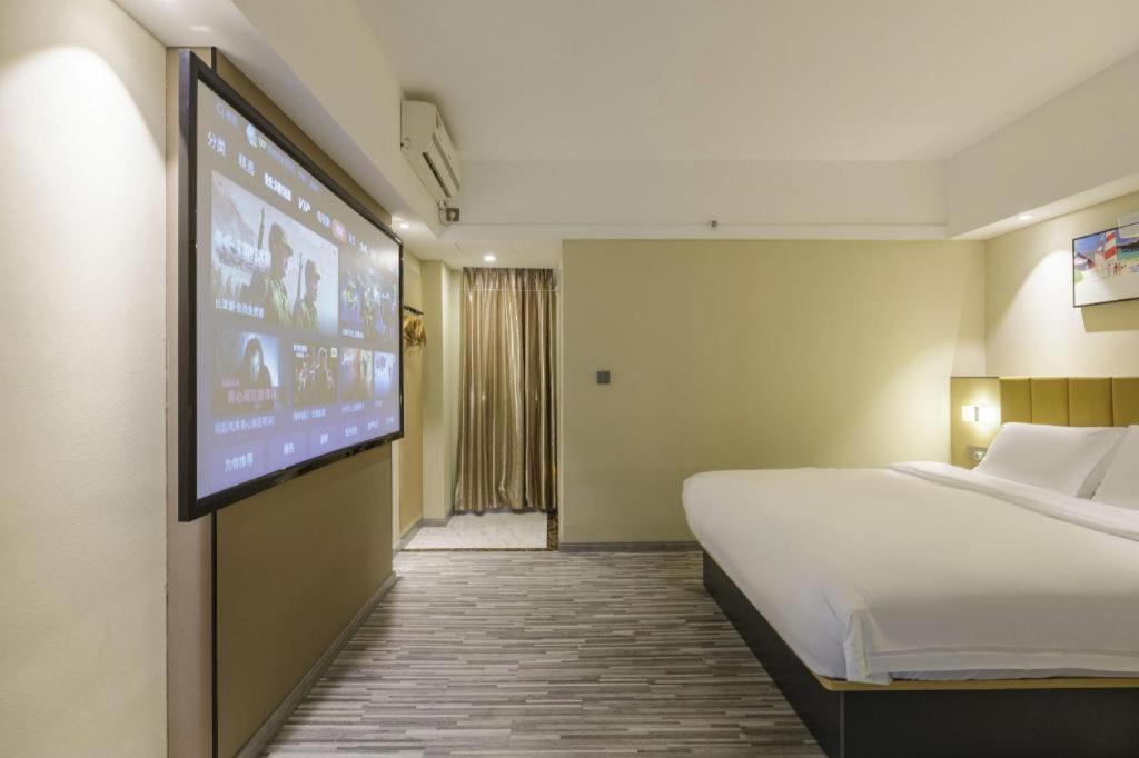 Jingtu Hotel Zhanjiang Dingsheng Plaza Store Exteriör bild